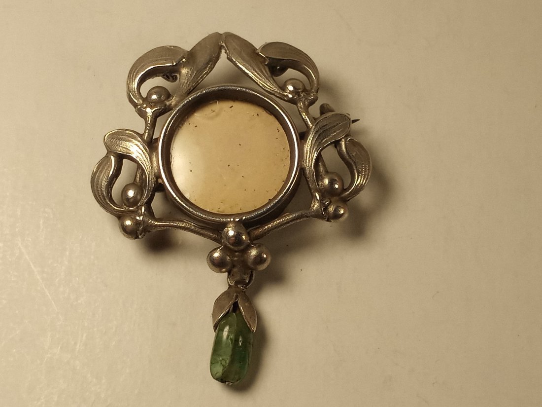 Beautiful Victorian Silver Lavalier Locket Pin (1 of 3)