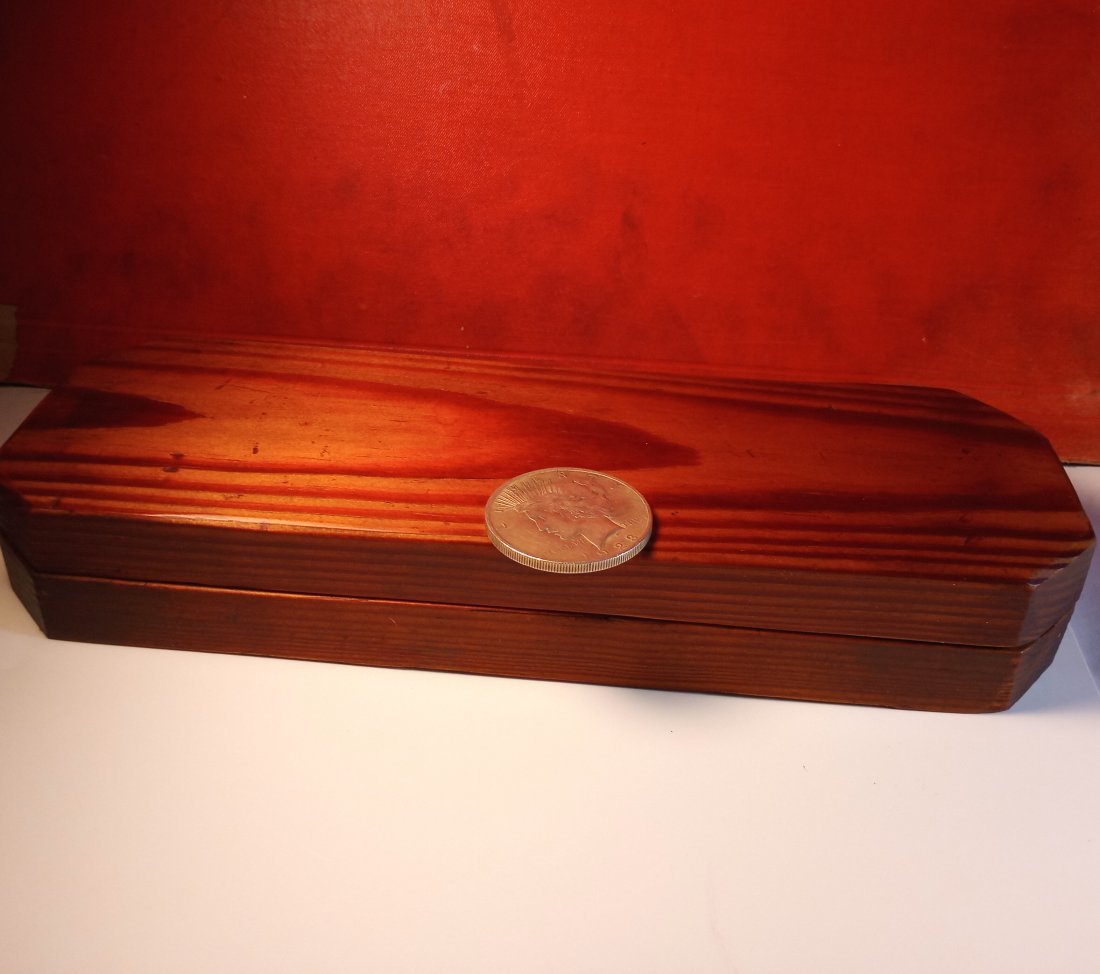 Wonderful Old Whetstone Hone in Fine Pine Case (1 of 5)