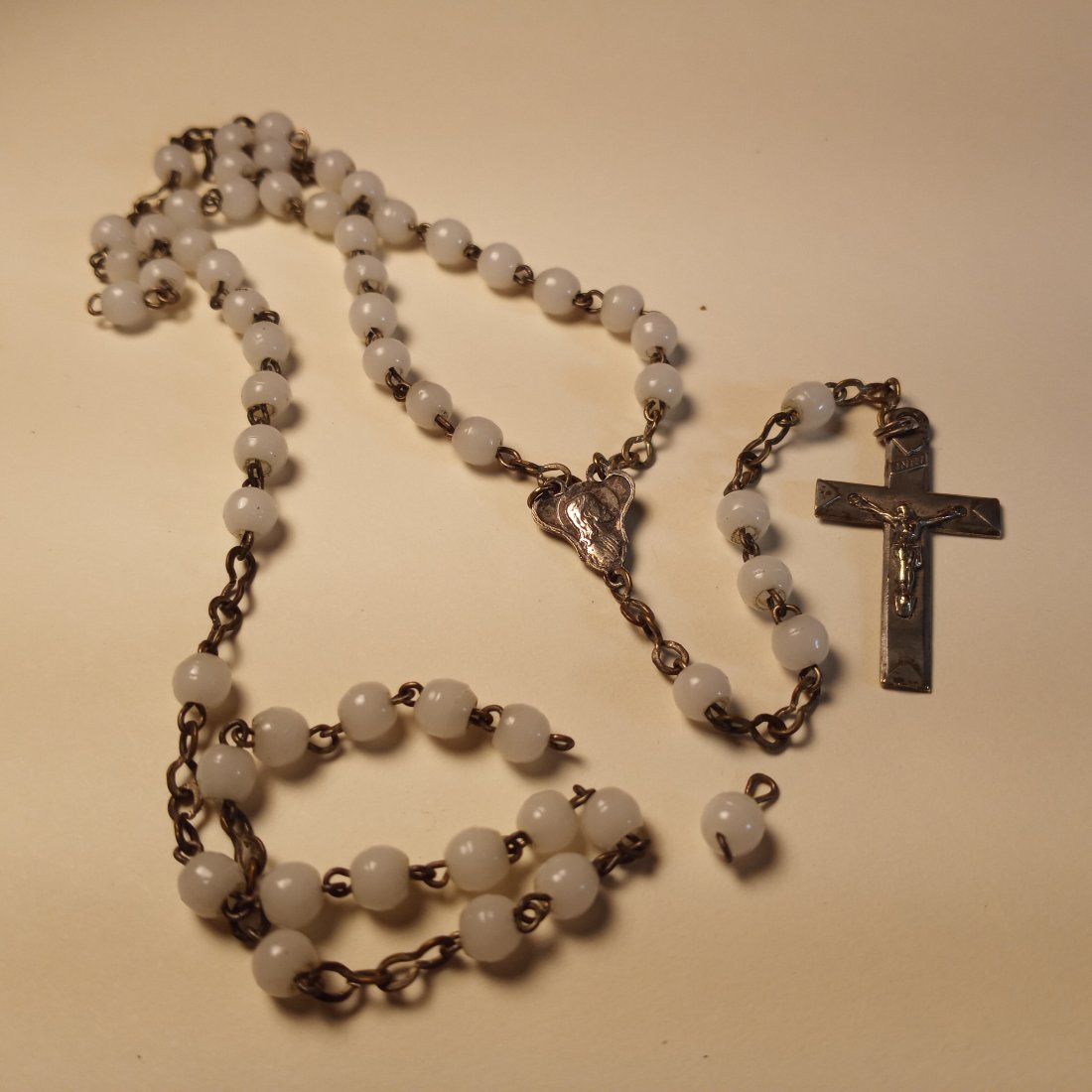 French Antique Broken Quartz and Silver Rosary: Marked France.