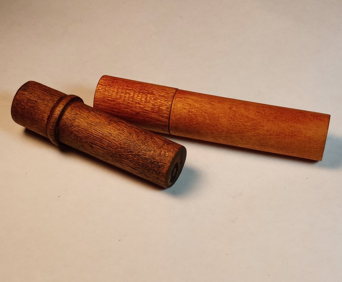 Pair Vintage Needle Cases: Both turned wood. Smaller one appears to be oak. Smaller one contains machine needles.