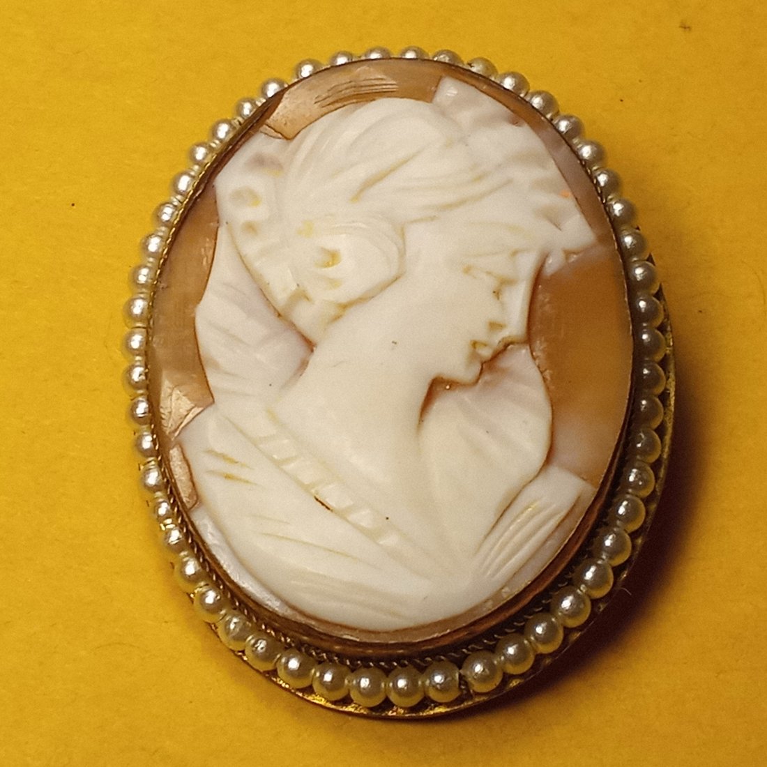 Antique Shell Cameo Brooch Pendant (1 of 5)