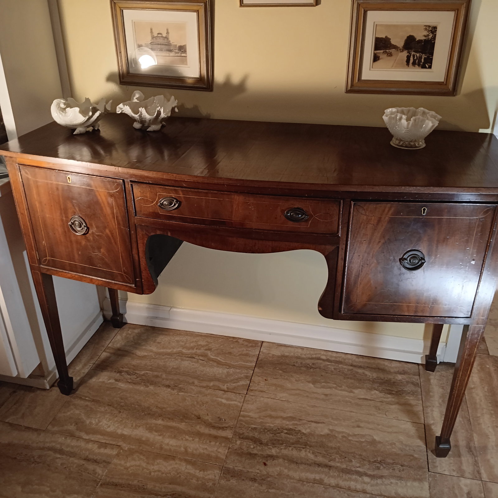 Beautiful Antique English Sheraton Style Walnut Buffet / Sideboard (1 of 8)