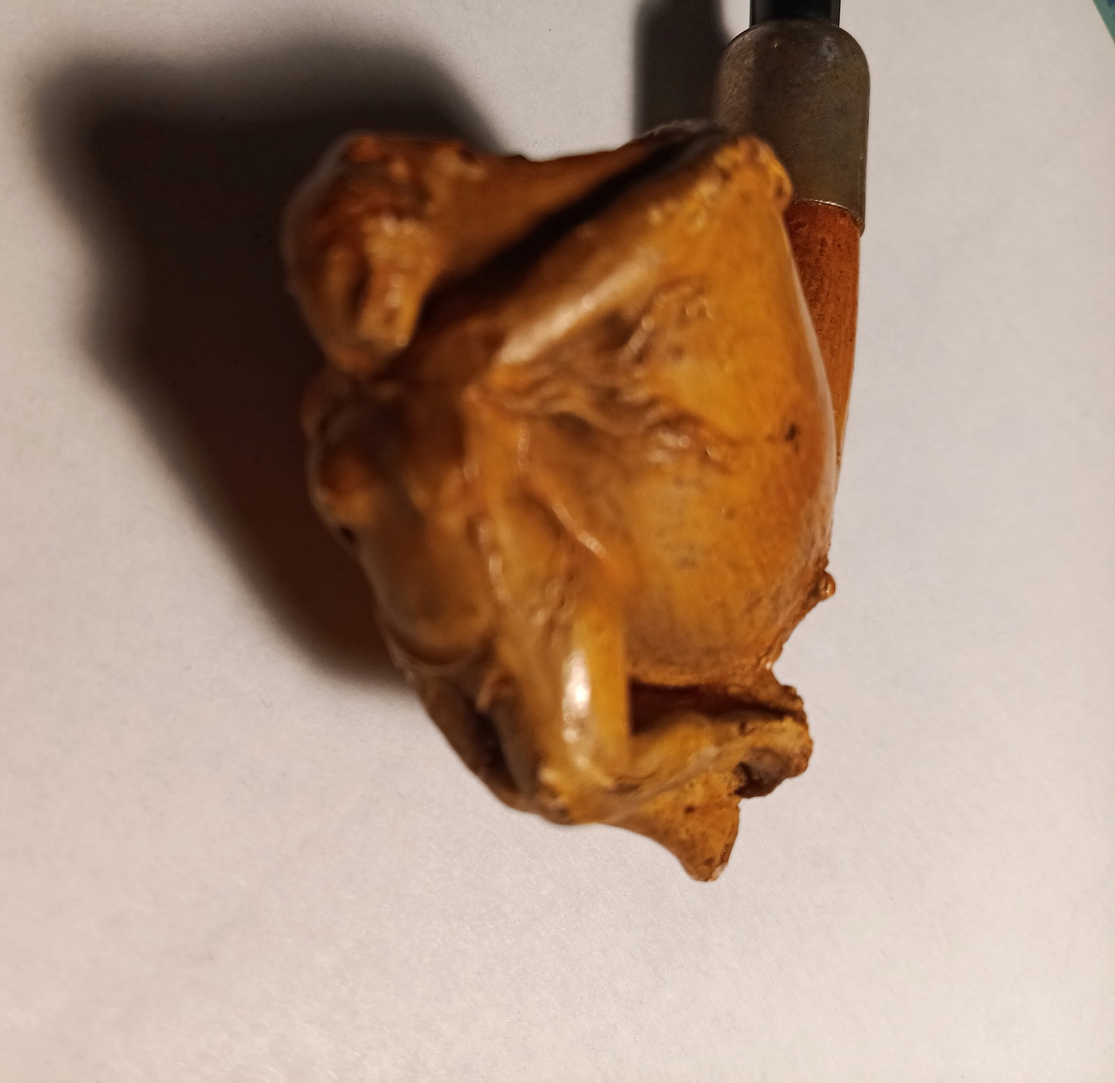 Vintage Clay Pipe: She was not abused. Appears to have never been smoked.