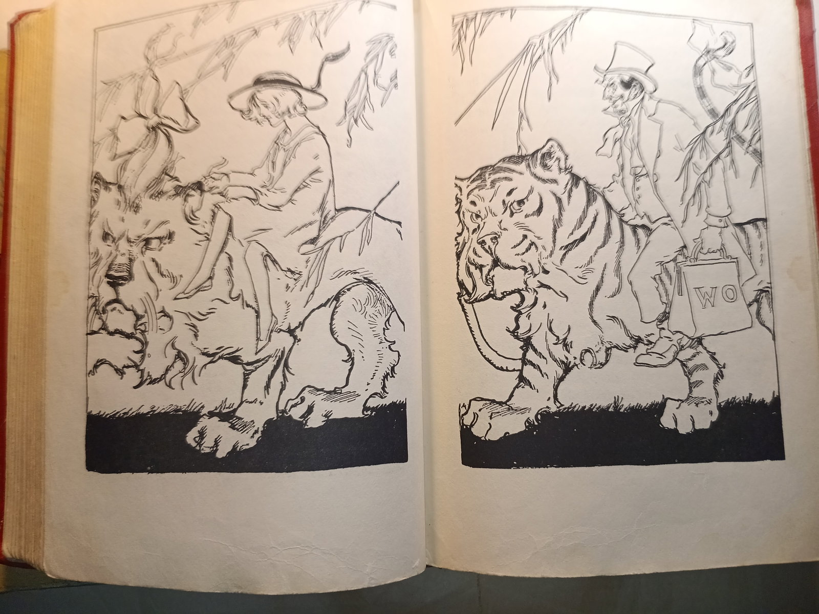Three Frank Baum 1856-1919 Oz Books - 11