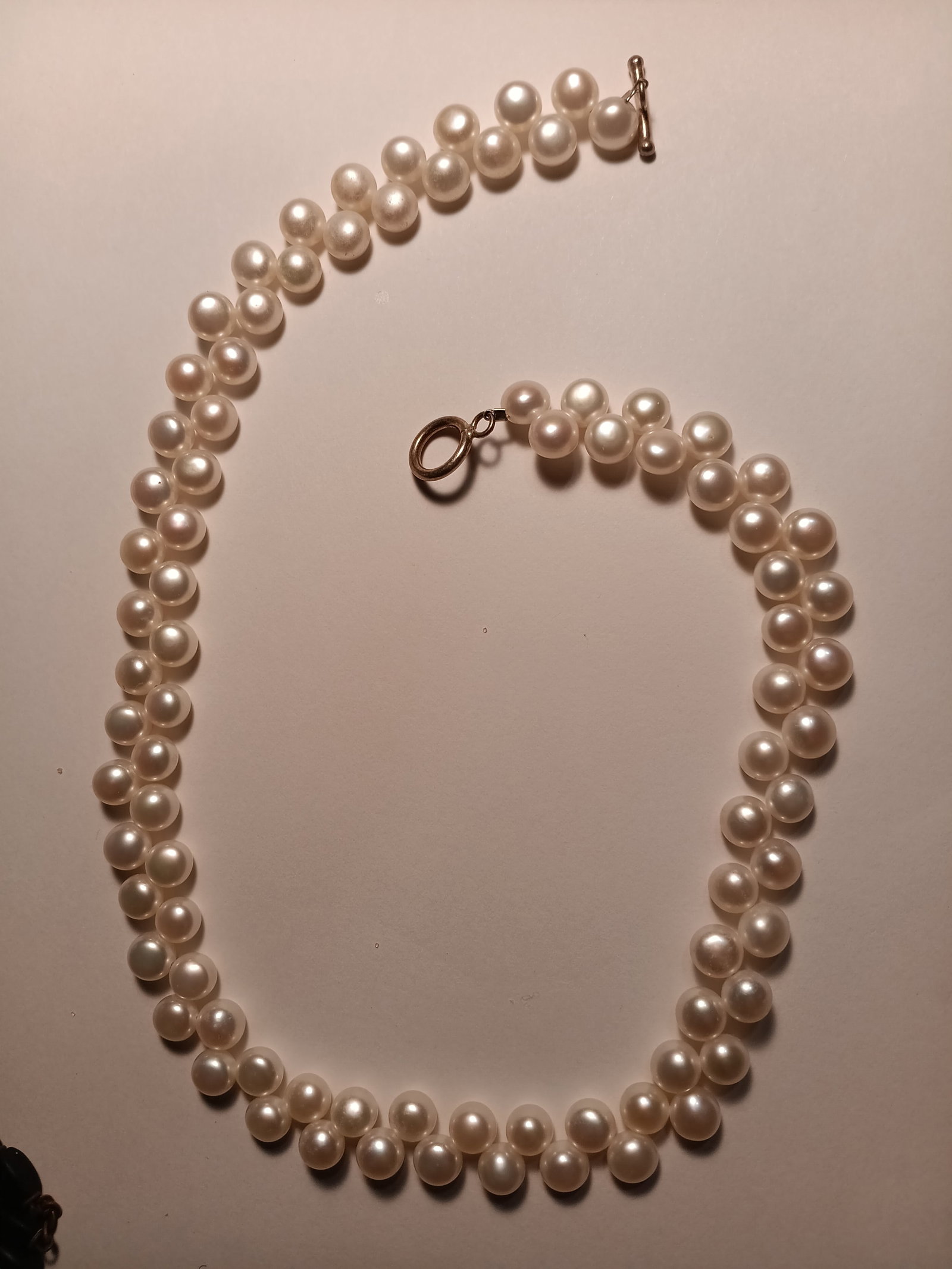 Unique Zipper String of 'Coin' Pearls Necklace 16 1/2 Inches: Shape is sometimes called 'coin'.