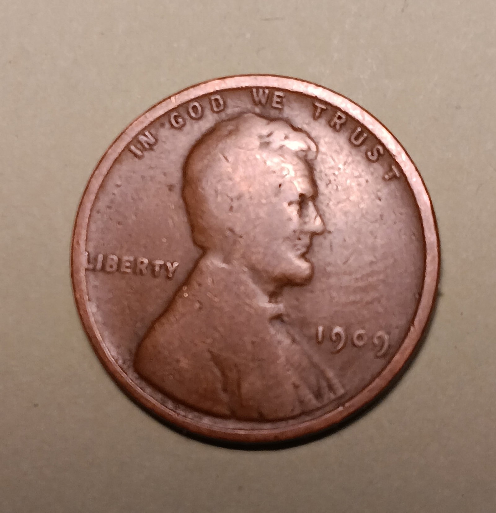 1909 Lincoln Copper Penny (1 of 2)