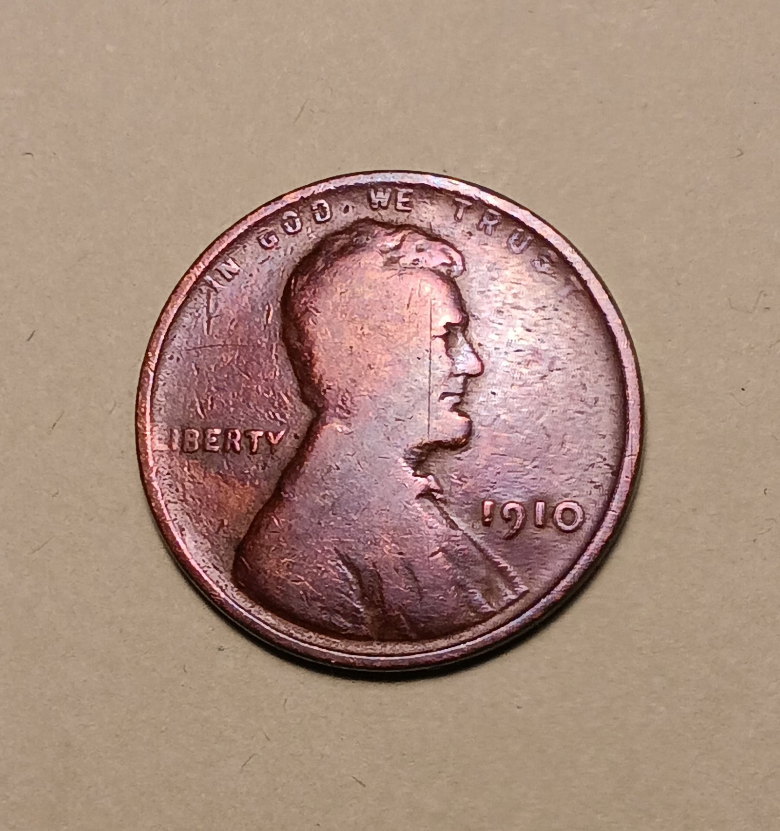 1910 Lincoln Copper Penny Discoloration: Condition as per photos.