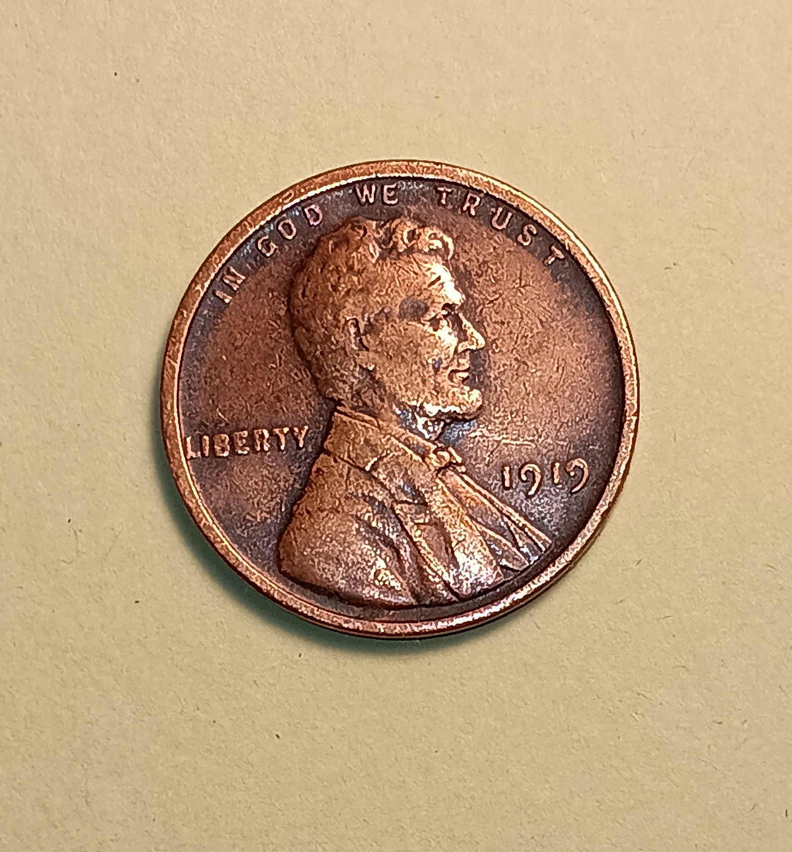 1919 Lincoln Copper Penny (1 of 2)
