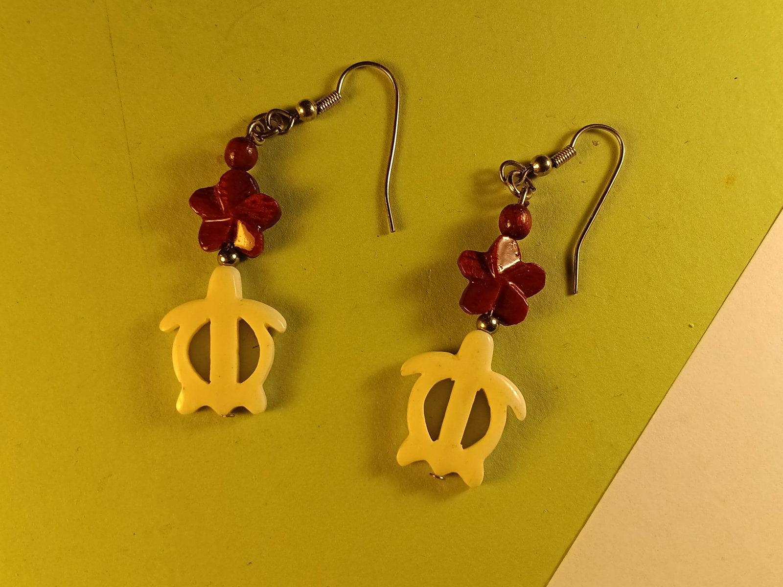 White and Red Coral Turtle and Starfish Earrings (1 of 3)