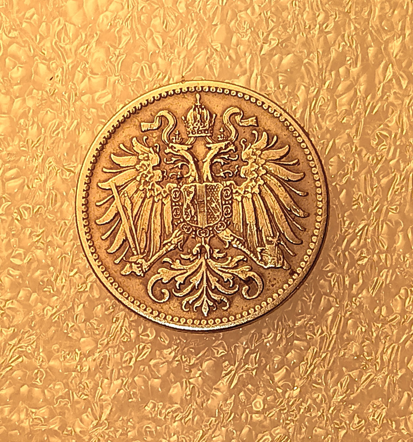 1915 Austro Hungarian 10 Heller Franz Joseph Coin: Wartime coin. Beautiful strike.