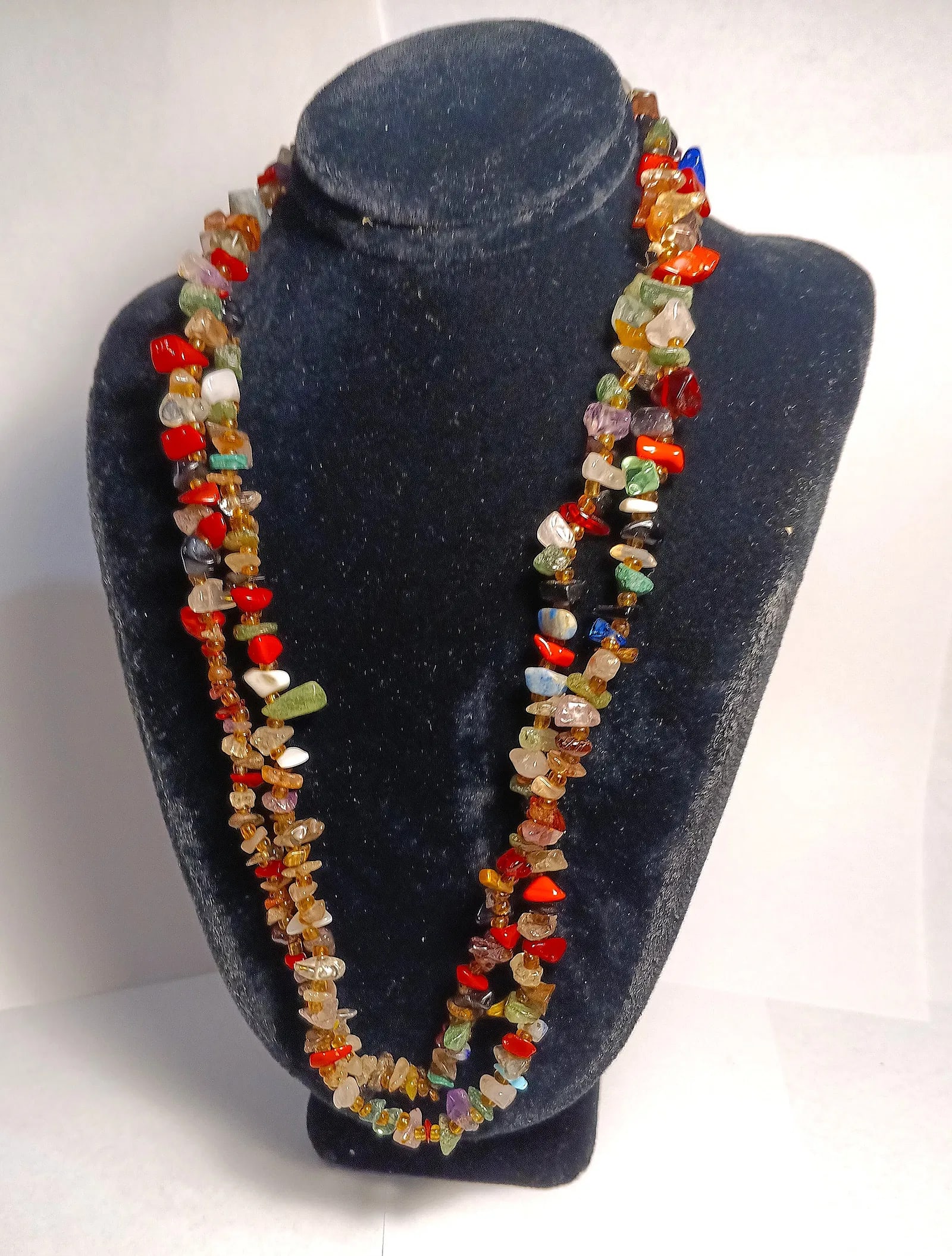 Beautiful Stones Lay Necklace 32 inches (1 of 4)