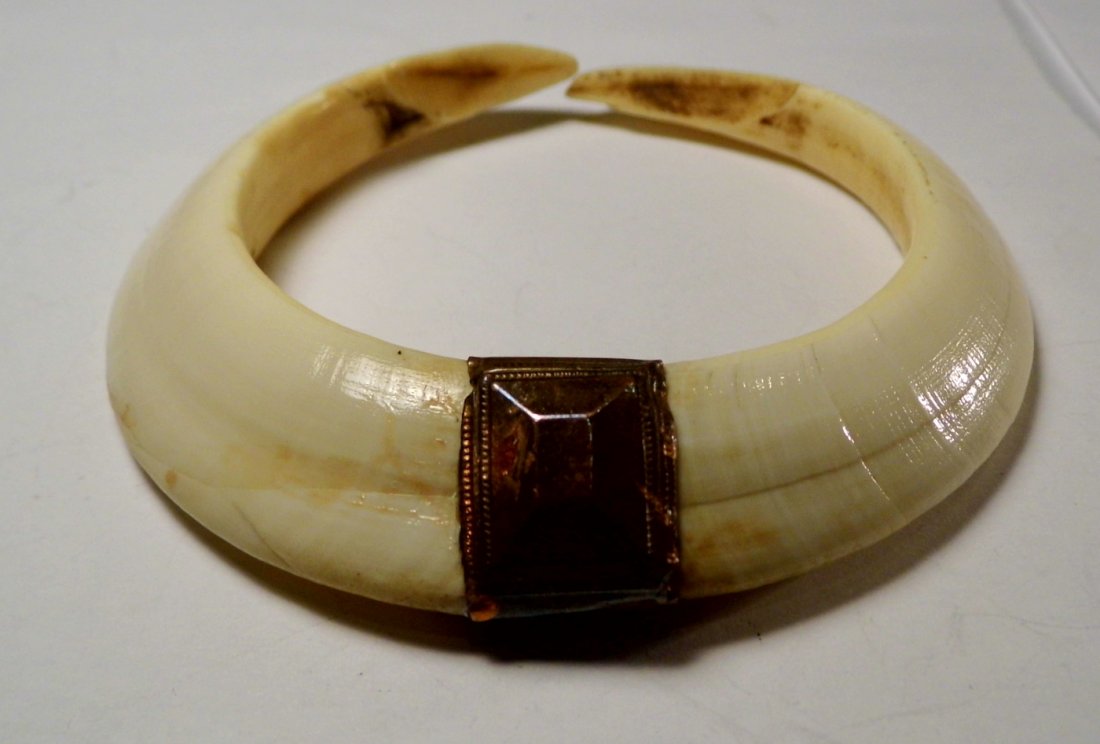 Vintage Large Boar's Ivory Tusks Pendant (1 of 4)