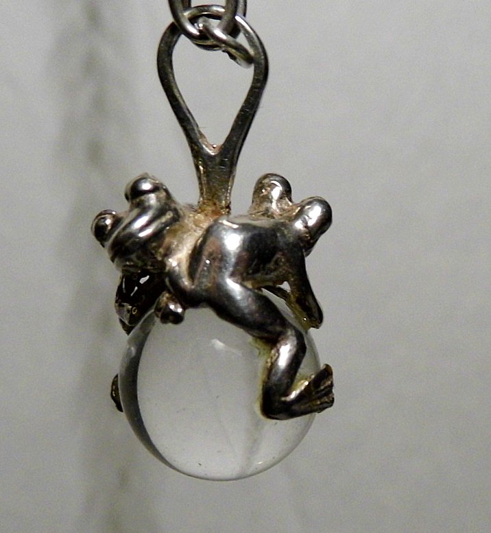 Cool Sterling Silver Frogs Crystal Ball Necklace (1 of 5)