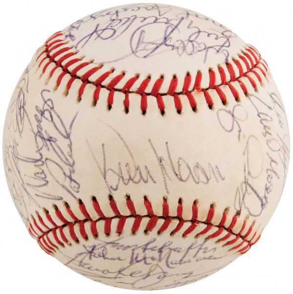 1986 All Star Signed Baseball: 1986 All Star Signed Baseball Key signatures include Clemens, Boggs, Brett, Murray and Ripken, Jr. James Spence Authentication, Letter of Provenance from Rusty Staub.