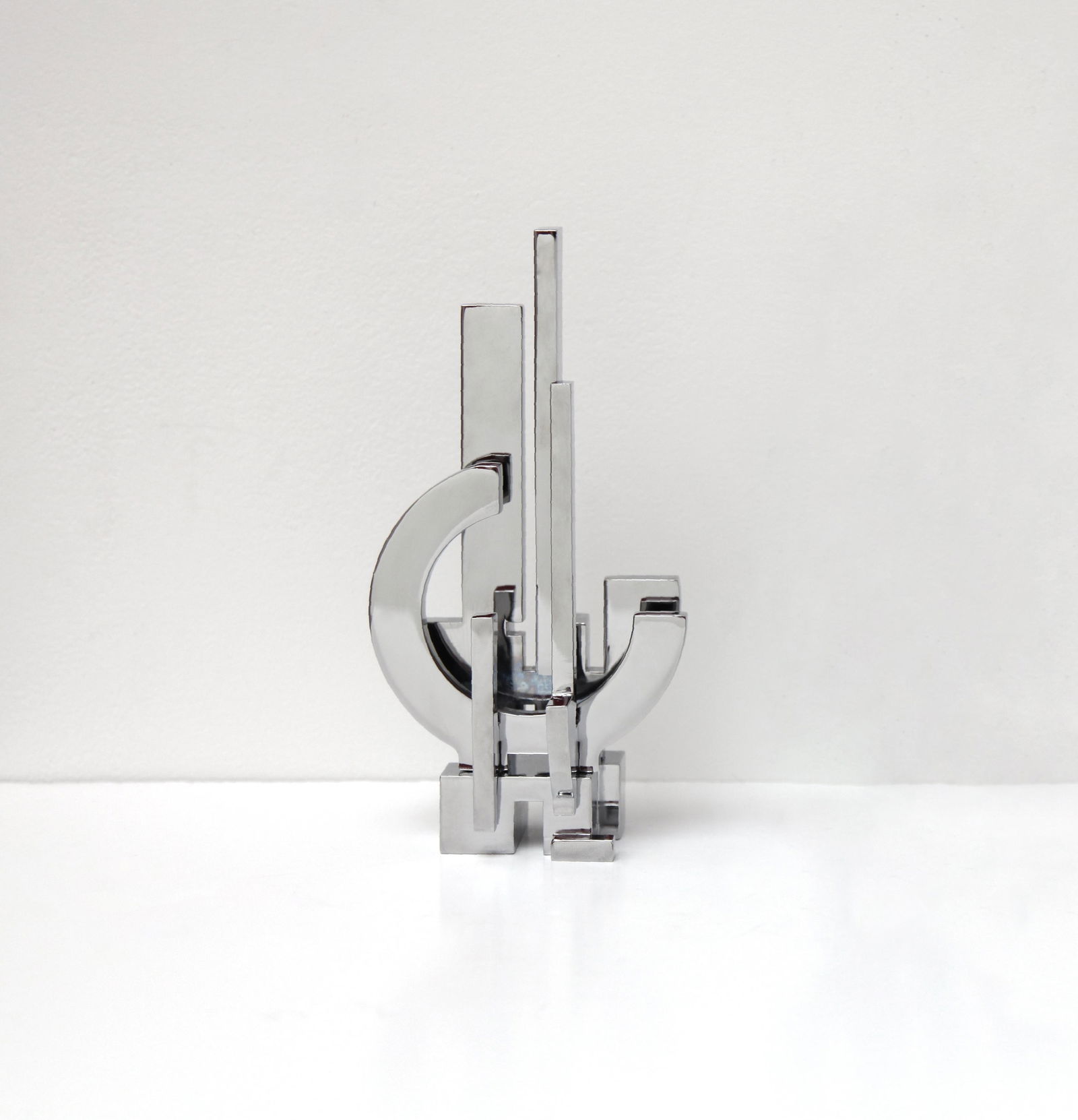 Francesco Marino DI TEANA (1920-2012): Francesco Marino DI TEANA (1920-2012) Liberte 1979-90 -Ed. 2022 Chromed metal casting, signed on the bottom and numbered Edition of 300 20 x 10 x 9 cm