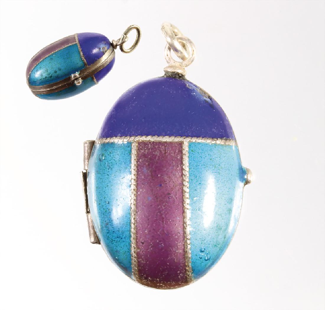 kleines Medaillon, "SKARABÄUS" 1.Hälfte 20.Jhd., Silber (1 of 3)