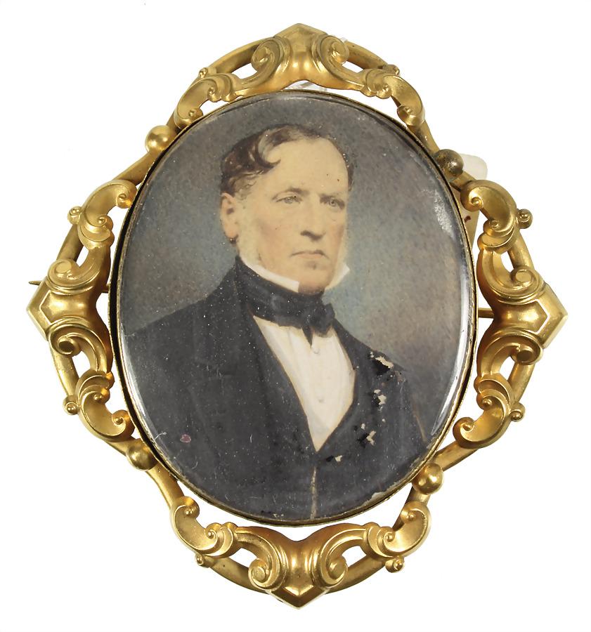 decorative brooch around 1860/70, metal: fire-gilded, (1 of 1)