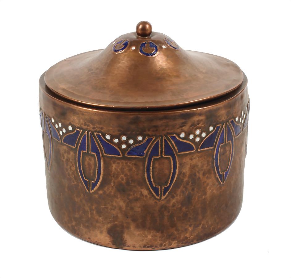 hand stretched box, art nouveau around 1900/10, copper (1 of 1)