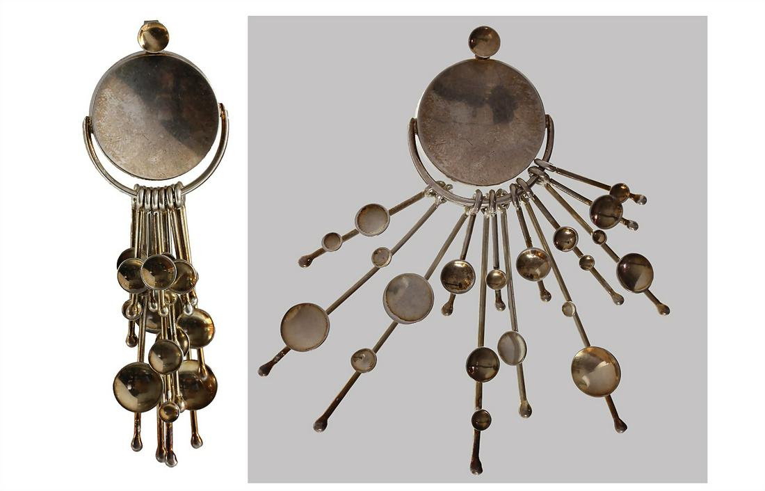 1 pendant, VINTAGE, silver 830/000, signed DAVID: 1 pendant, VINTAGE, silver 830/000, signed DAVID ANDERSON, little sticks suspended in two rows with hollowed bowls, height = 85.8 mm German Description 1 AnhÃ¤nger, VINTAGE, SILBER 830/000, sig. DAV