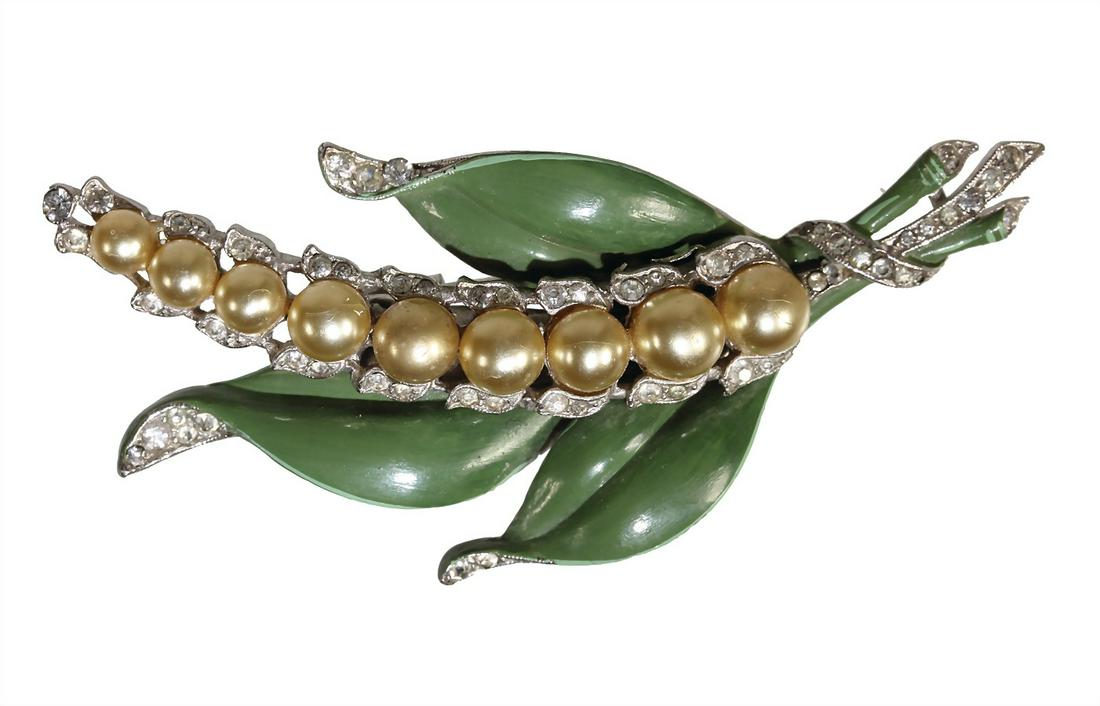 brooch, TRIFARY 1960s, metal white, by the  PAT.N° 110191, stylized panicle between 3 leaves, (1 of 2)