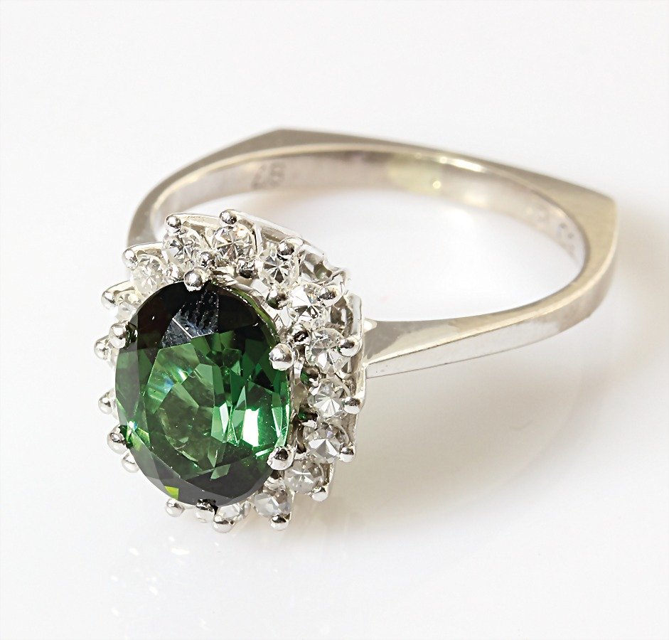 Ring, WG 750/000, grüner Turmalin ca. 1,9 ct, 10 (1 of 1)