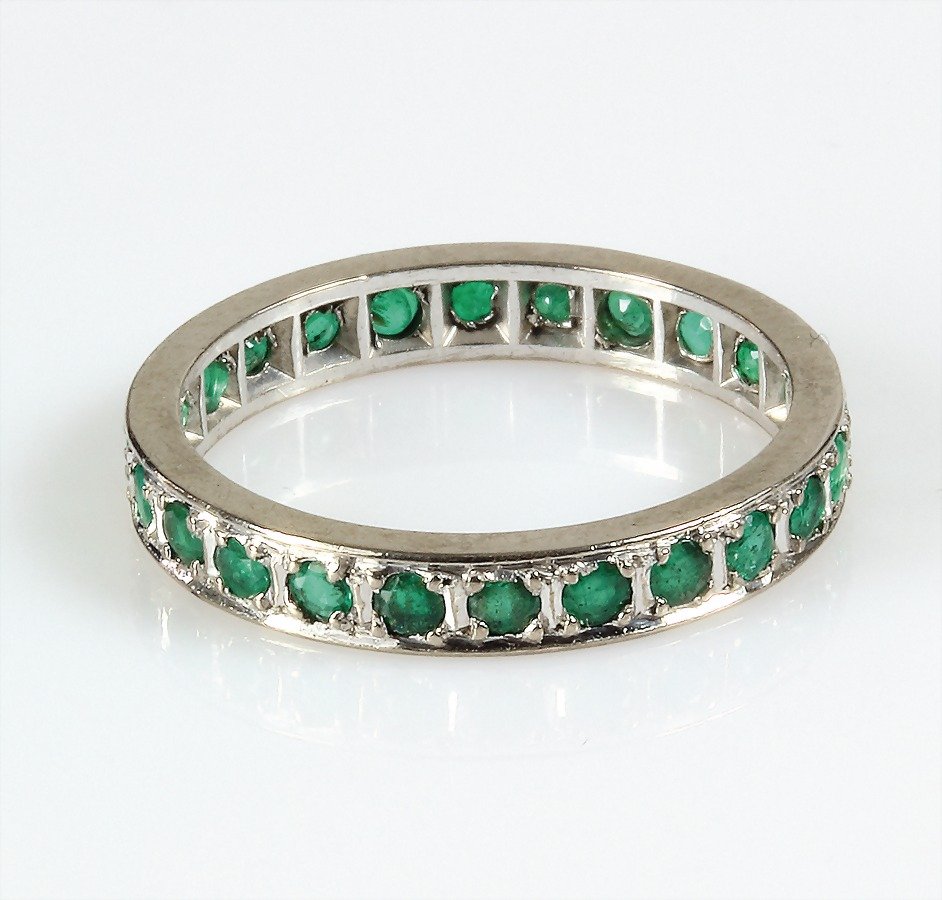 Ring-Memoire, WG 585/000, 24 Smaragde ca. 0,50 ct., RW (1 of 1)