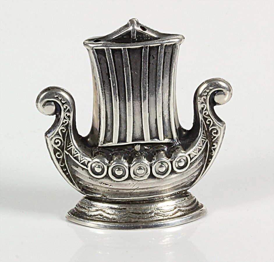 kleiner Gewürzstreuer, "WICKINGERSCHIFF" (1 of 1)