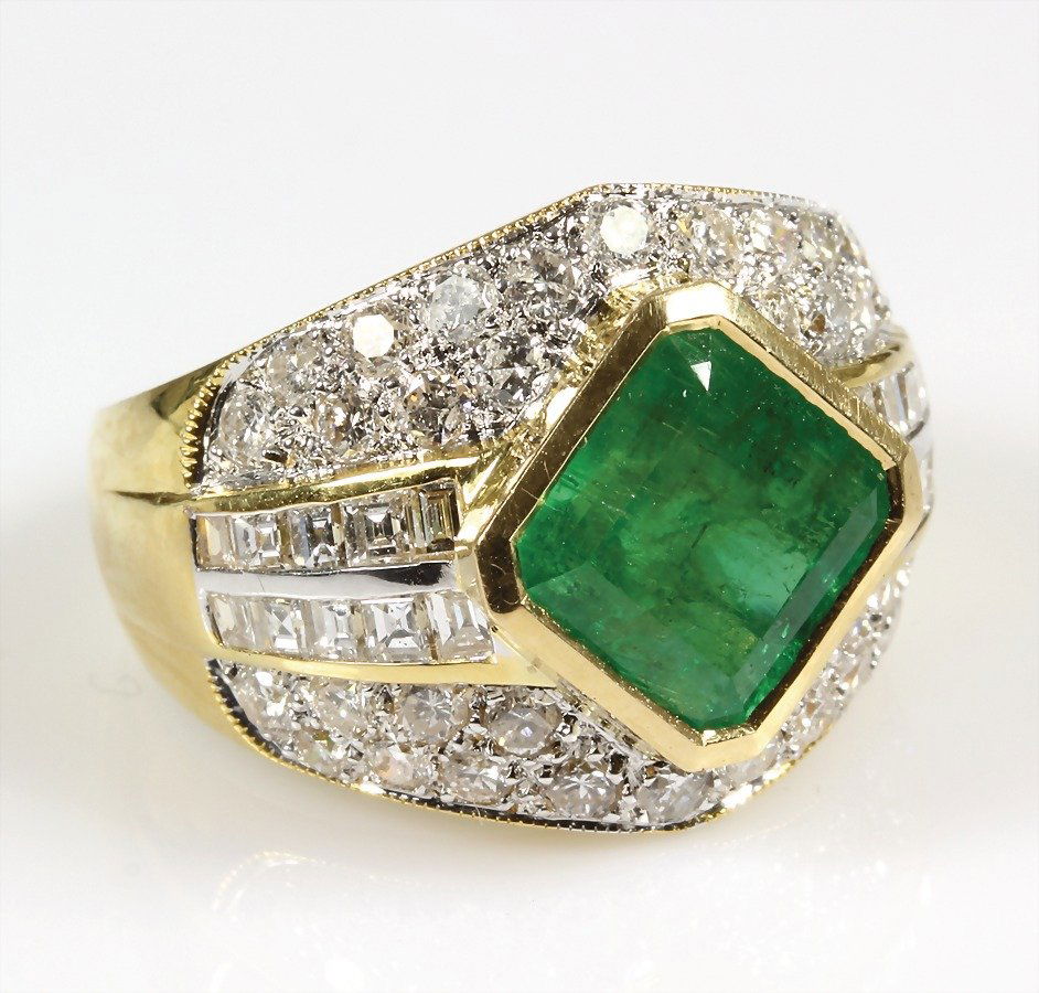 Ring, GG 750/000, 1 Smaragdachteck ca. 2,7 ct, 34 (1 of 1)
