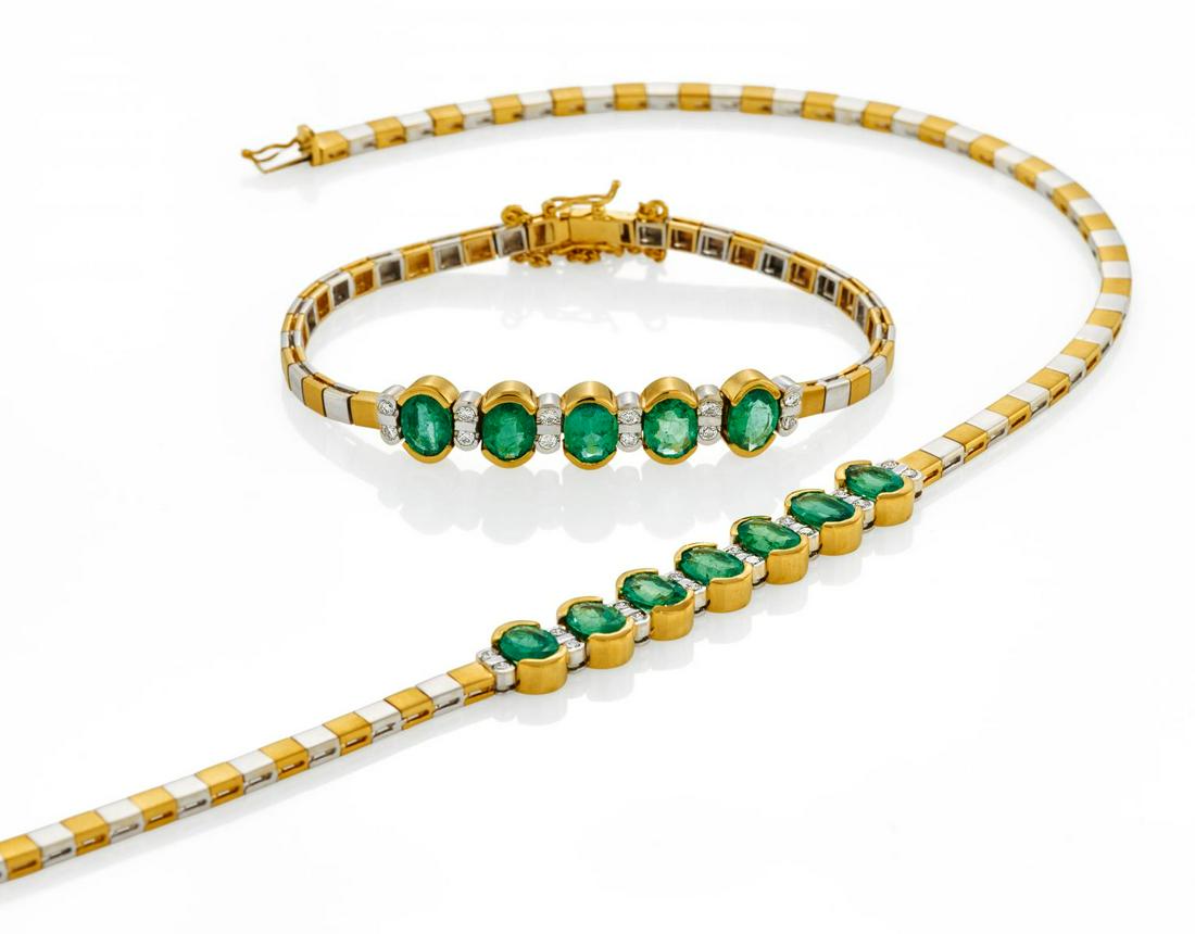 Emerald-Set: Necklace and Bracelet: BUCHEREREmerald-Set: Necklace and Bracelet. Origin: Switzerland. Date: 1990s. Material: 750/- white and yellow gold, with mark. Total Weight: ca. 61,0 g. Measurement: