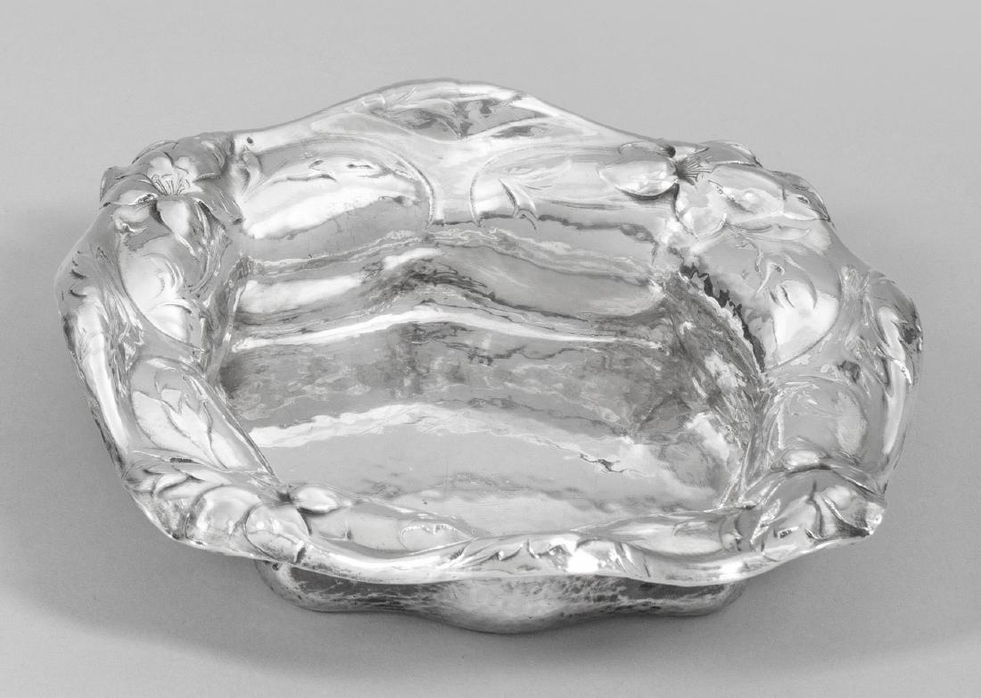 Jugendstil-Flaschenuntersetzer (1 of 1)