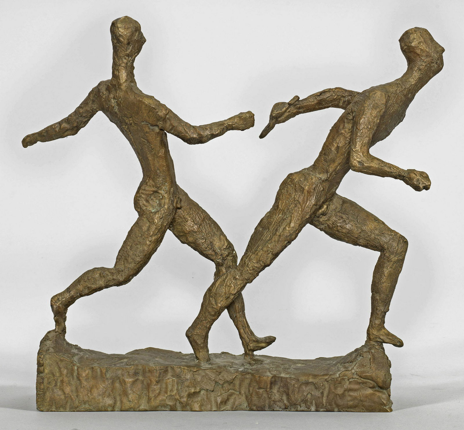 Gerhard Marcks: (1889 Berlin - 1981 Burgbrohl/Eifel) "Kleine Staffelläufer". Originaltitel Bronze, goldbraun patiniert, 1956. Künstler-Signet (Phönix). Eins von 5 Expl.; Lebzeit-Guss Barth, Berlin. Wvz. Rudloff 65