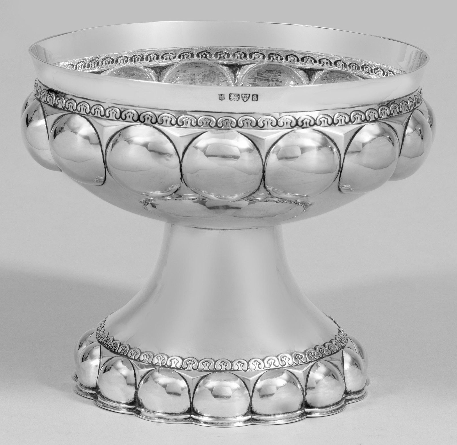 Edwardianischer Tafelaufsatz (1 of 1)