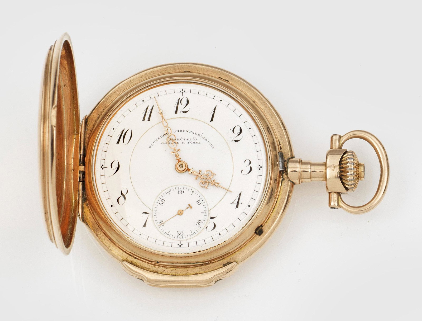 Goldene Herrentaschenuhr (1 of 2)