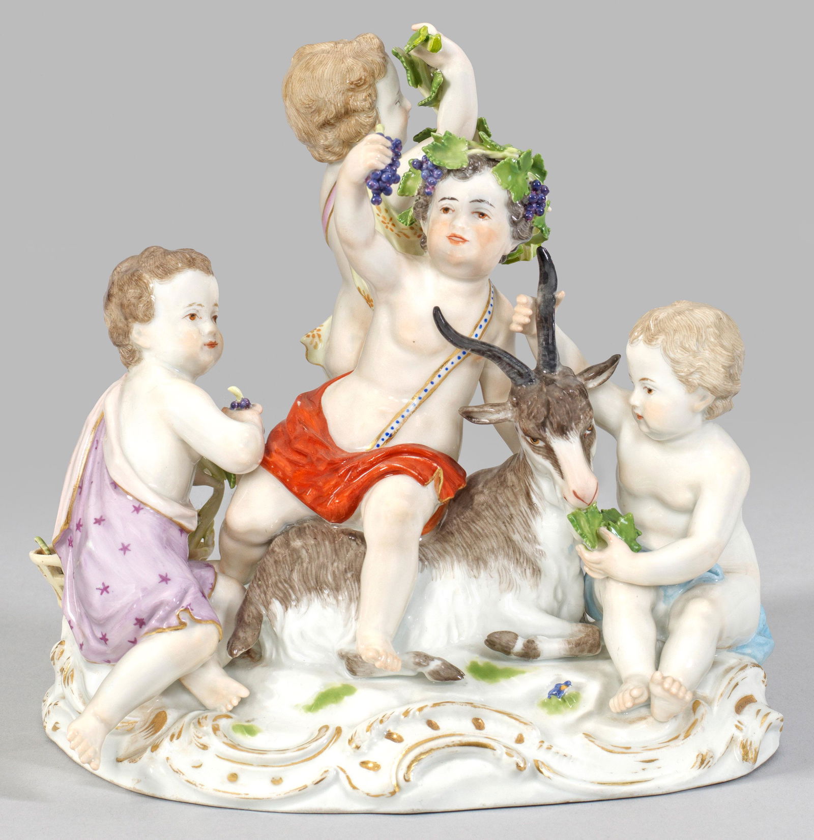 Amorettengruppe als Allegorie des Herbstes (1 of 1)