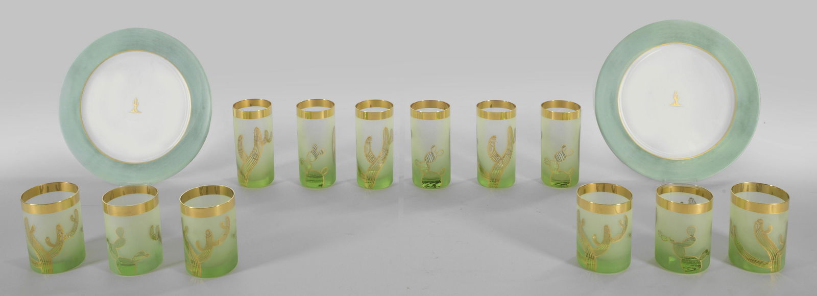 Zwei Platzteller und 12 Trinkgläser "Cactus" (1 of 1)