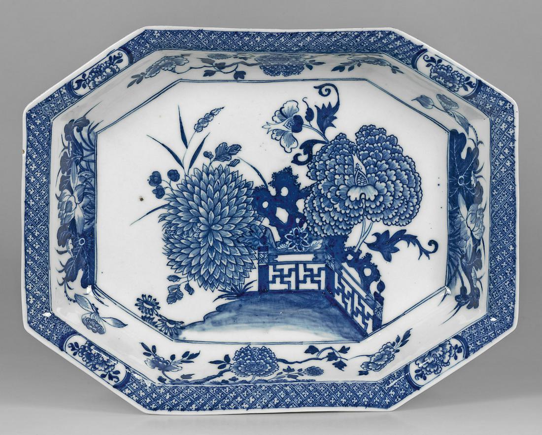 Große Anbietschale mit Blaumalerei (1 of 1)