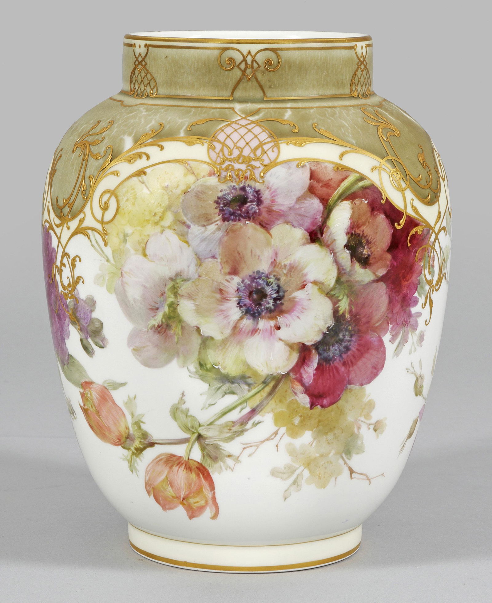 Prächtige Ziervase mit Weichmalerei (1 of 1)