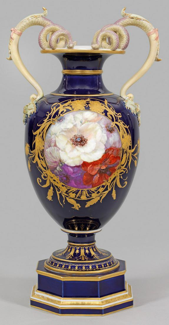 Prächtige Amphorenvase mit Weichmalerei (1 of 1)