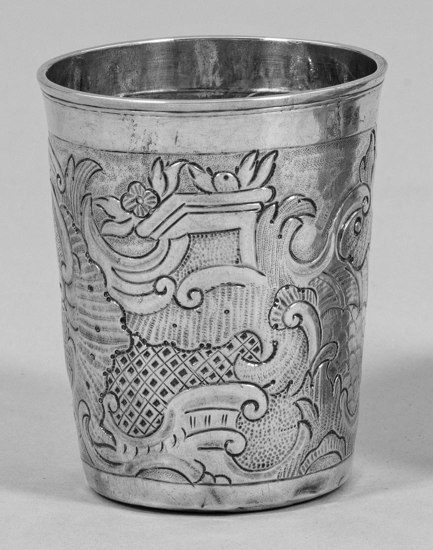 Kleiner Rokoko-Becher (1 of 1)