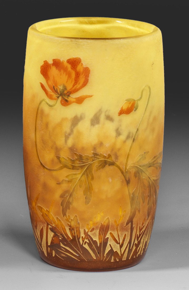 Kleine Bechervase mit Klatschmohndekor von Daum FrÃ¨res (1 of 1)