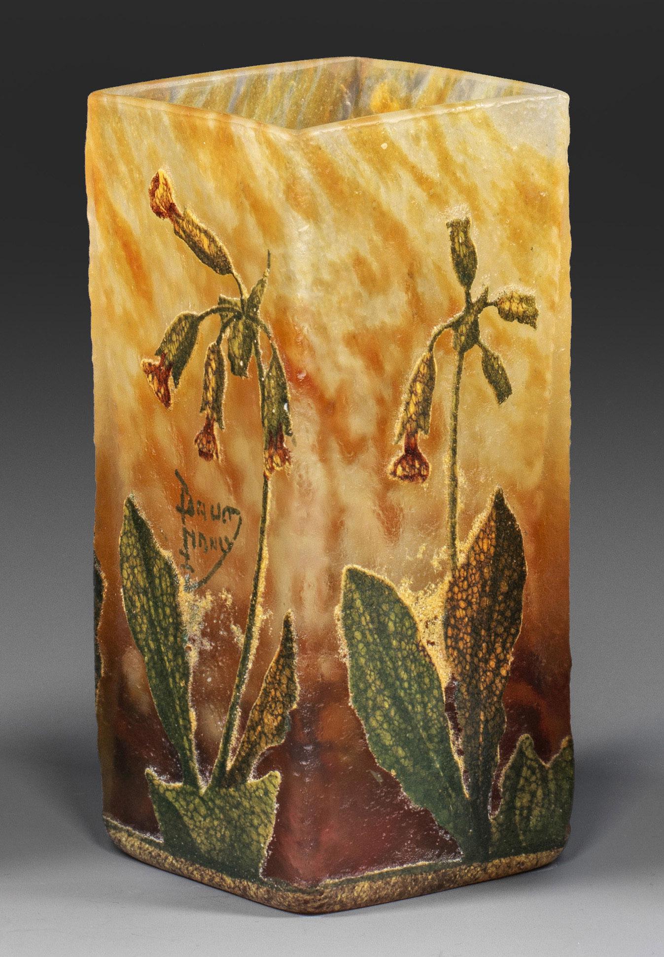 Bechervase mit Primeldekor (1 of 1)