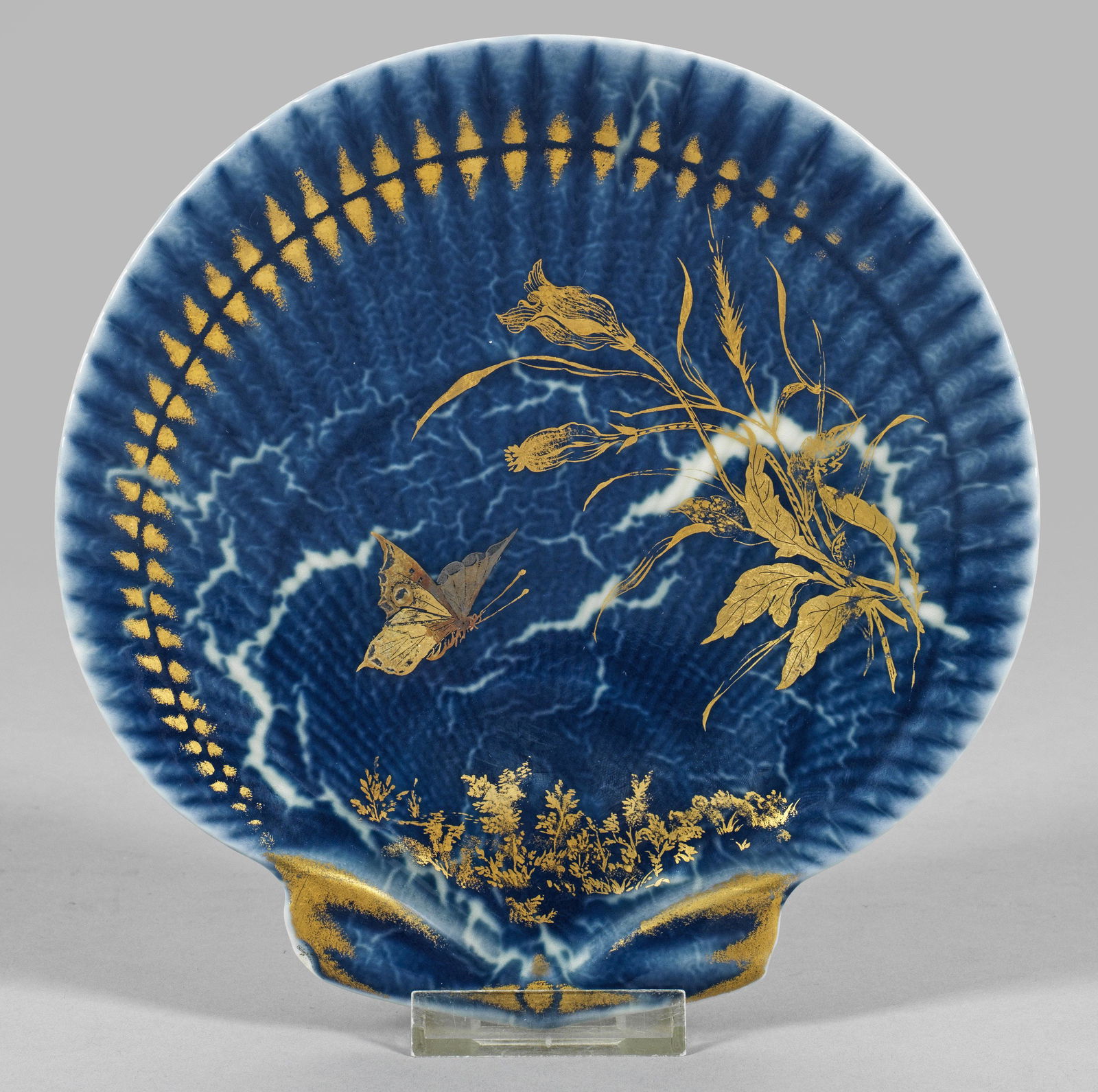 Seltener Jugendstil-Muschelteller mit Golddekor (1 of 1)