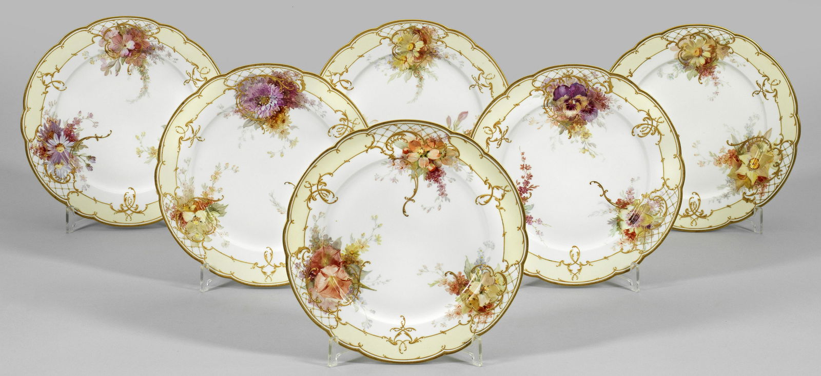 Sechs Speiseteller mit Weichmalerei (1 of 1)