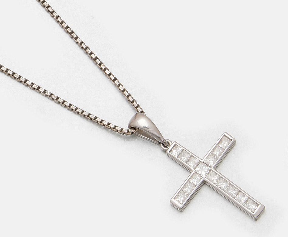 Diamant-KreuzanhÃ¤nger (1 of 1)