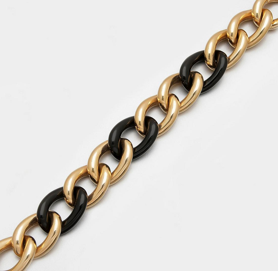 Klassisches Panzer-Armband (1 of 1)