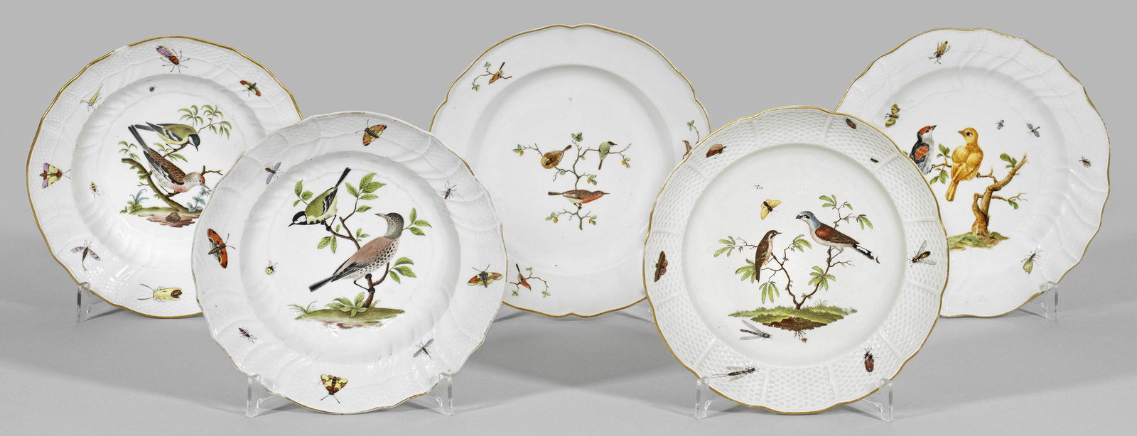 FÃ¼nf Zierteller mit Vogeldekor (1 of 1)