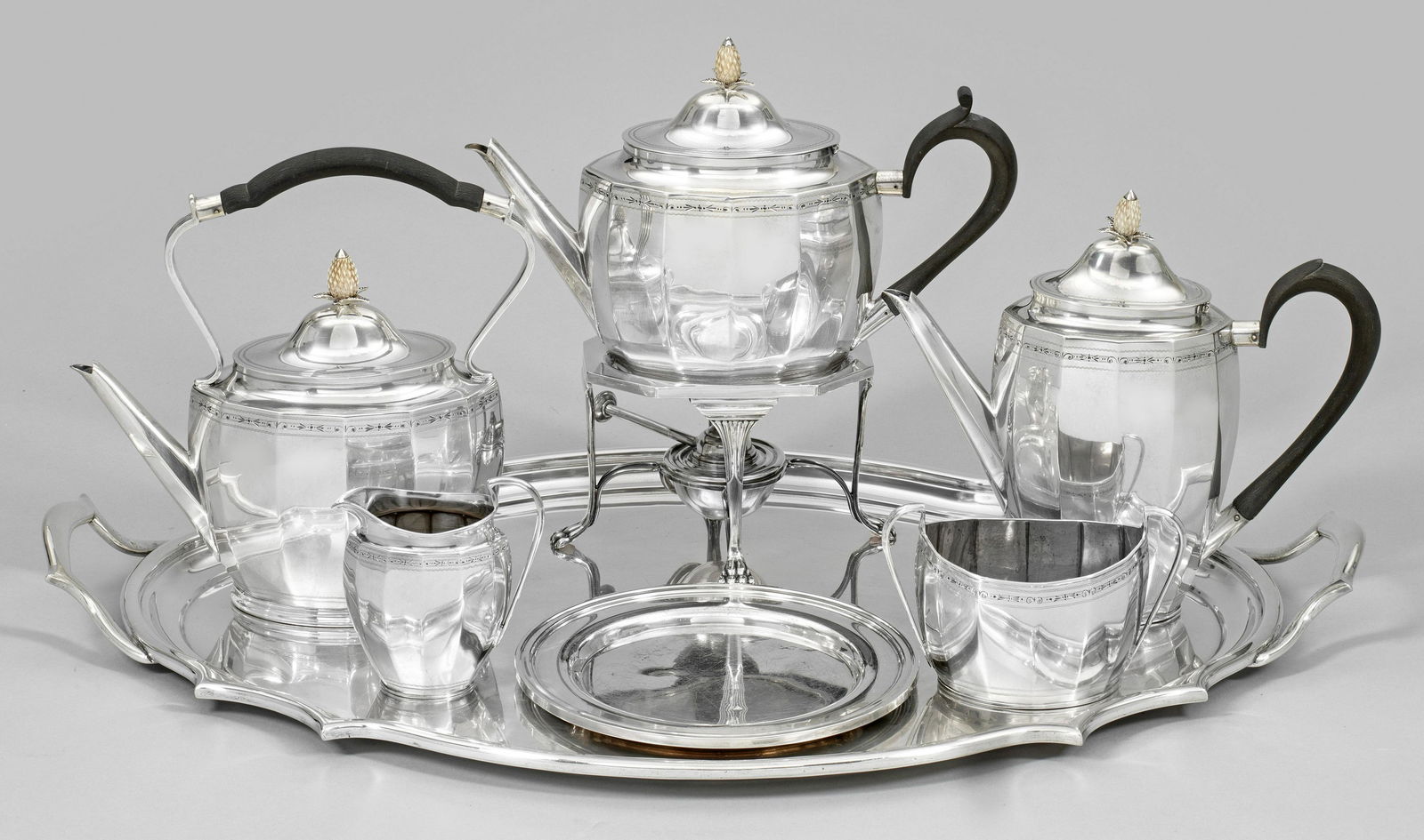 Umfangreiches Edwardianisches Kaffee- und Teeservice (1 of 1)