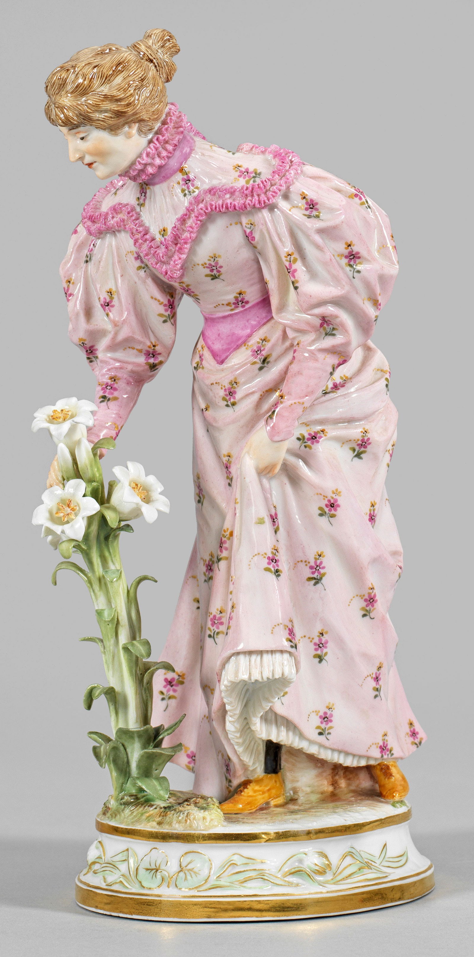 Jugendstil-Figur "Dame mit Lilien" (1 of 1)