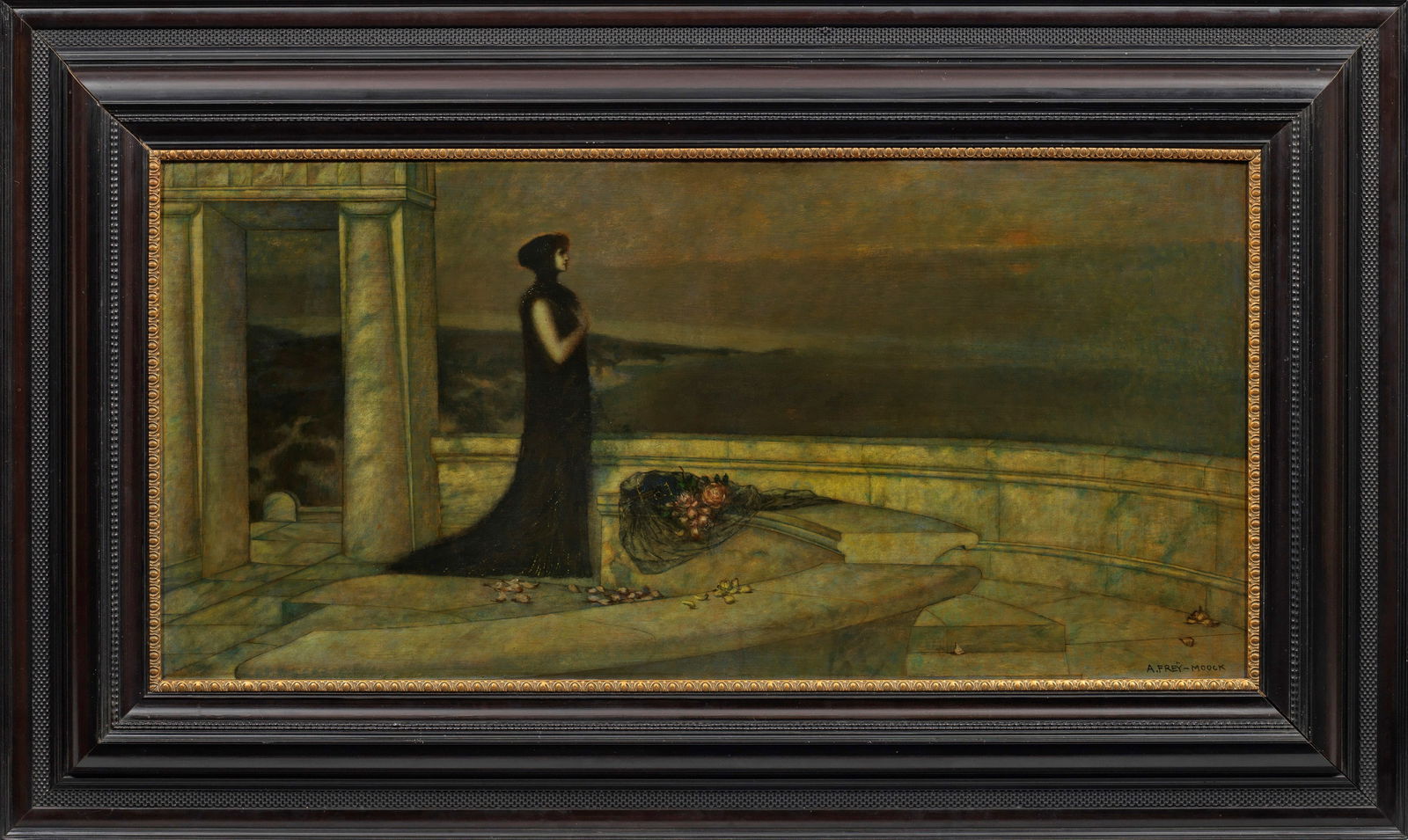 Adolf Frey-Moock: (1881 Jona/Kanton St. Gallen - 1954 Egnach/Kanton Thurgau) "Resonanz". Originaltitel Auf der steinernen Terrasse einer tempelartigen Villa traumverloren stehende, junge Frau in langem, dunklen Kleid,