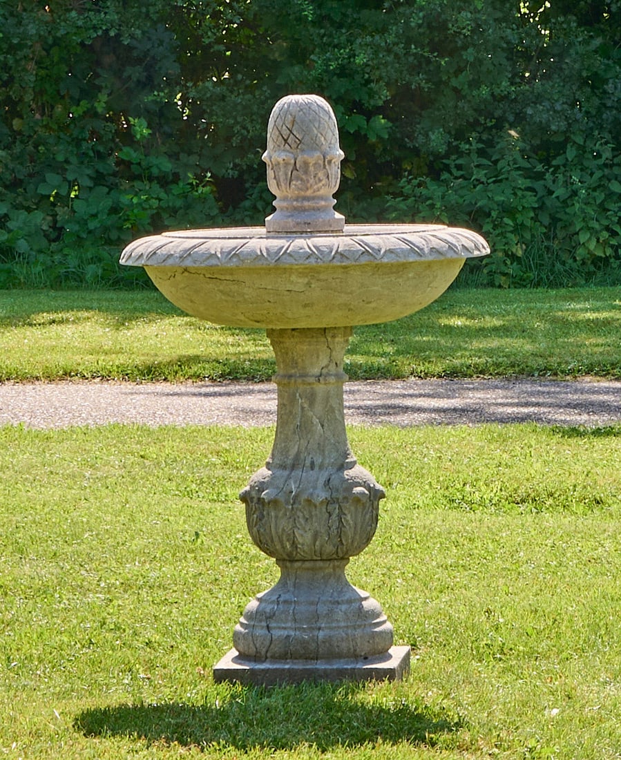 Gartenbrunnen (1 of 1)